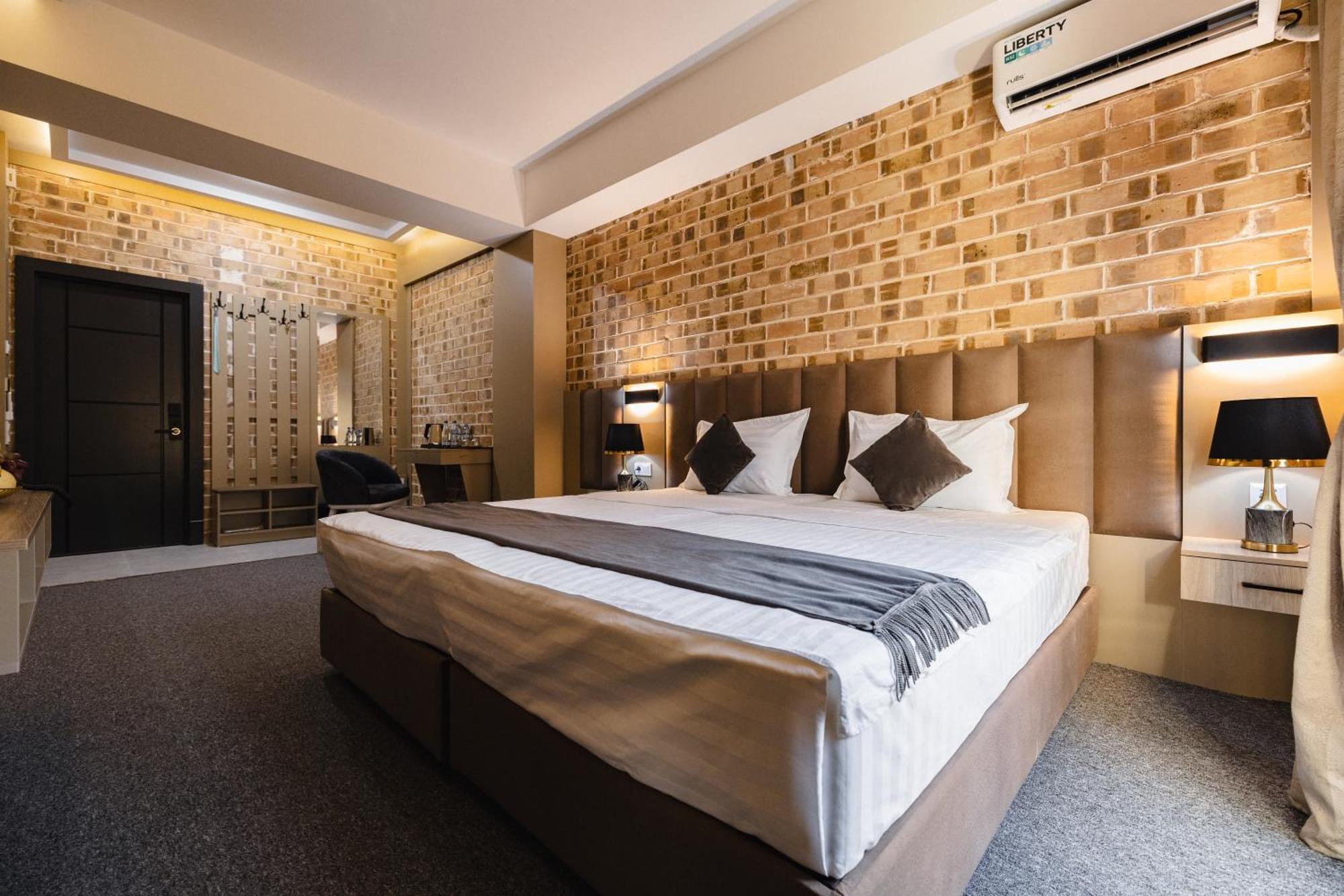 Art Air Hotel Tachkent Extérieur photo